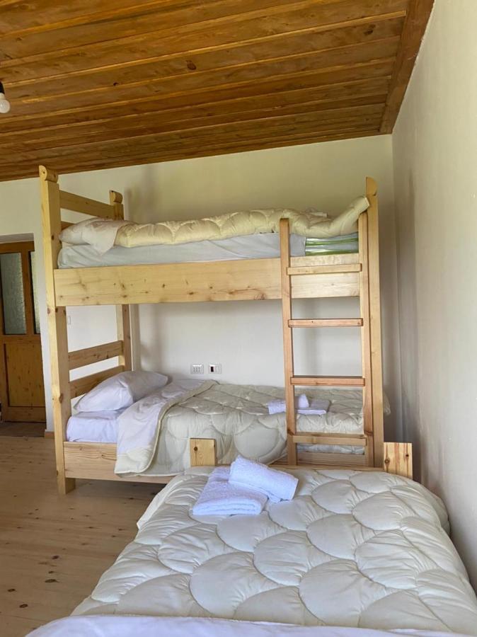 Guest House Qafe Dardha - Tomorr National Park Qafe Dardhe Экстерьер фото