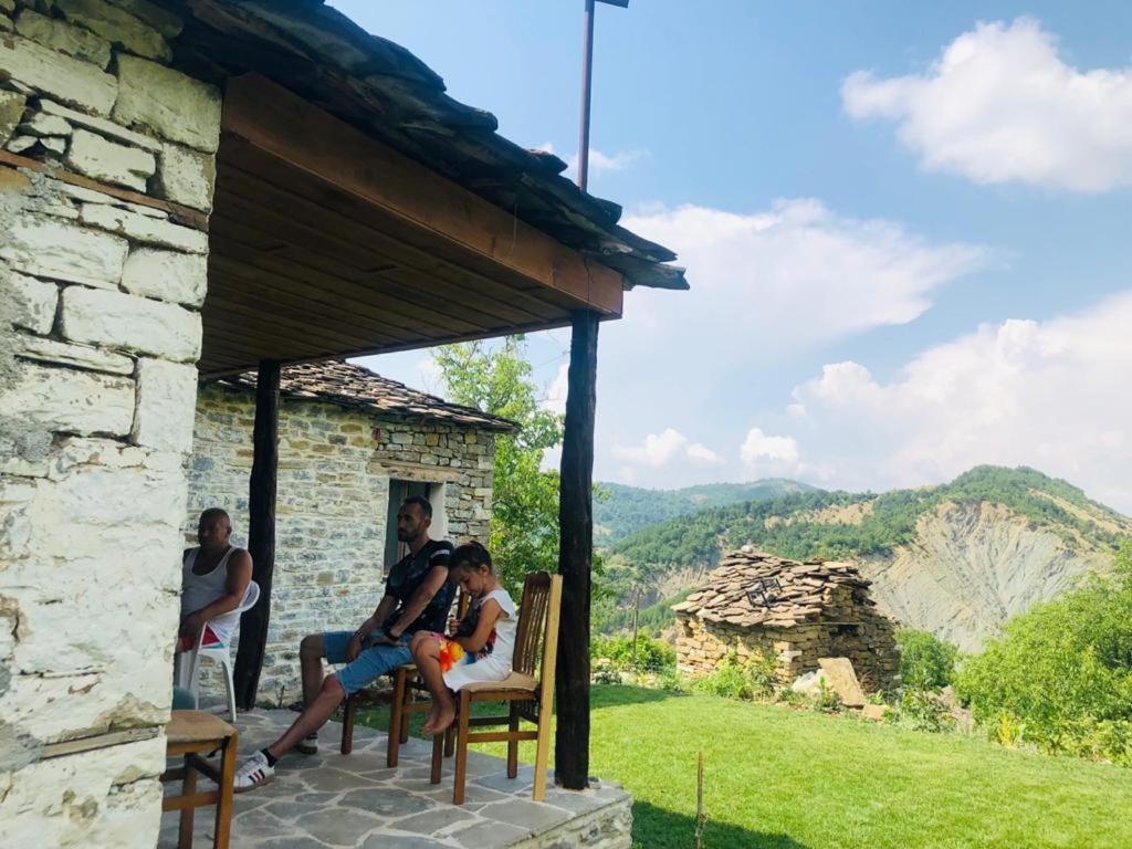 Guest House Qafe Dardha - Tomorr National Park Qafe Dardhe Экстерьер фото